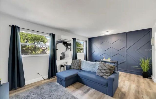 4511 - 4513 W MCELROY AVENUE, Tampa, FL 33611