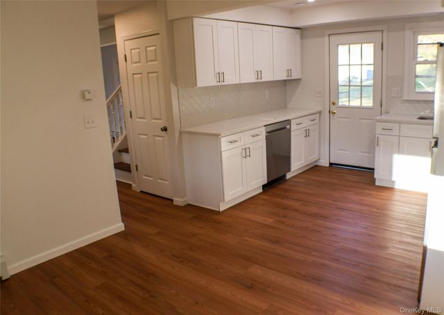 1856 Route 300, Newburgh, NY 12550