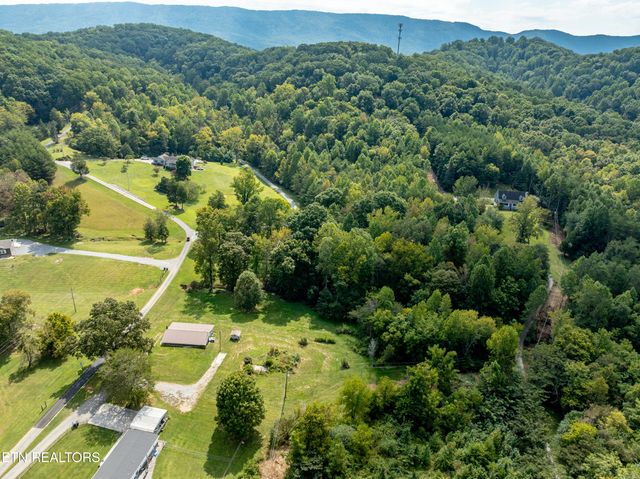 3522 Black Sulfur Way, Maryville, TN 37803