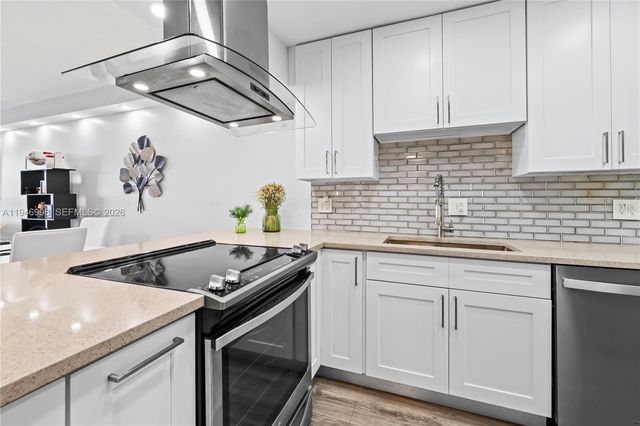 2661 S Course Dr 510, Pompano Beach, FL 33069