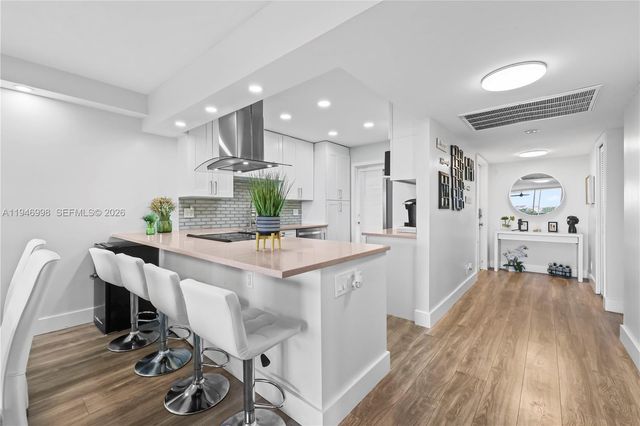 2661 S Course Dr 510, Pompano Beach, FL 33069