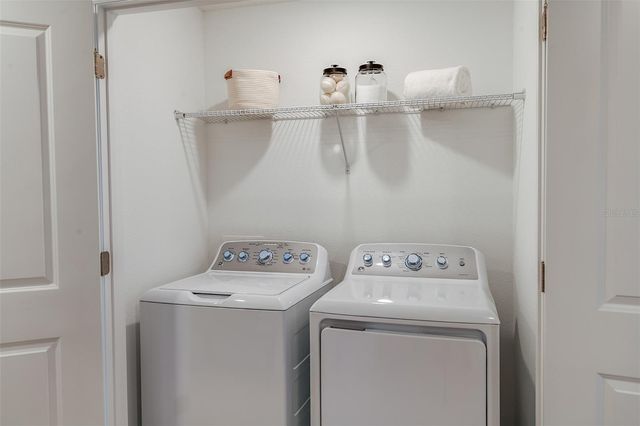 5821 BISCOTTI STREET, Nokomis, FL 34275