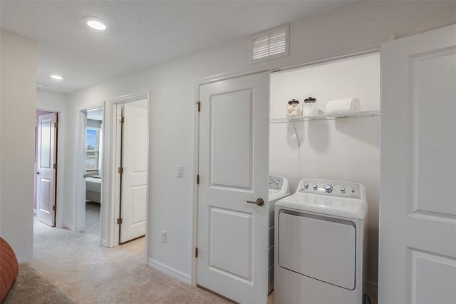 5821 BISCOTTI STREET, Nokomis, FL 34275