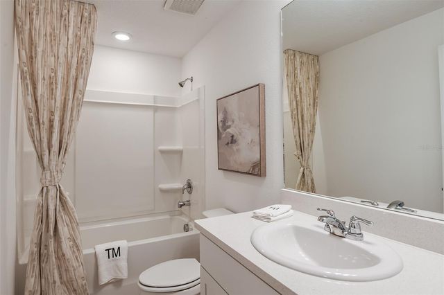 5821 BISCOTTI STREET, Nokomis, FL 34275