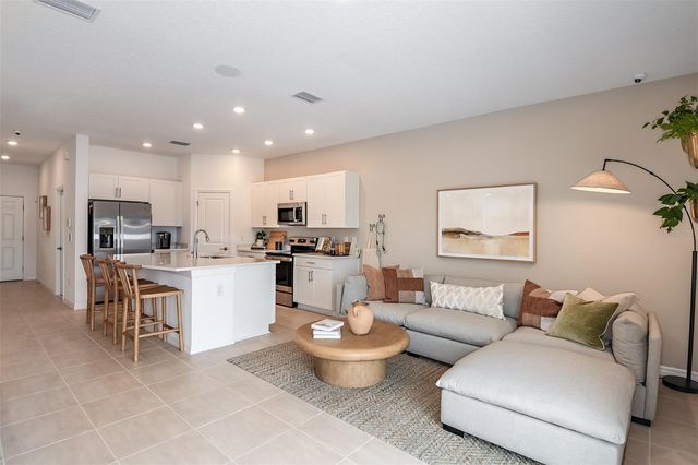 5821 BISCOTTI STREET, Nokomis, FL 34275