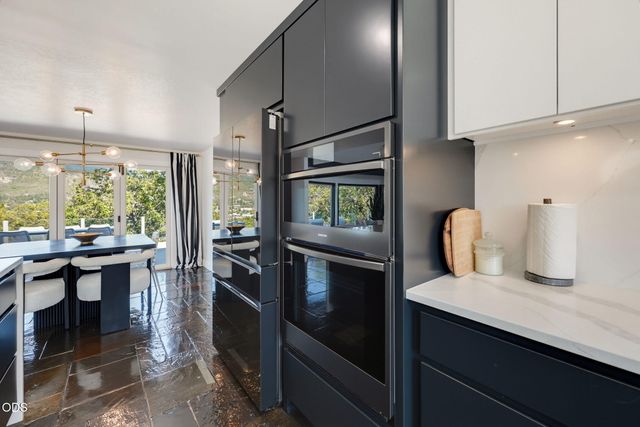 1021 NW Starlite Place, Grants Pass, OR 97526
