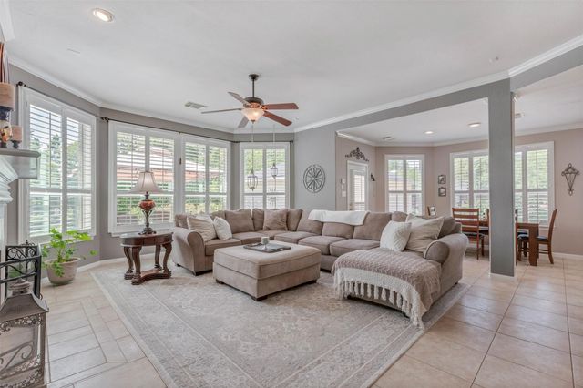 1120 Silveridge, Conroe, TX 77304