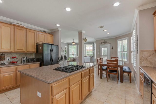 1120 Silveridge, Conroe, TX 77304