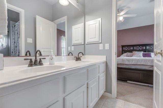 1120 Silveridge, Conroe, TX 77304