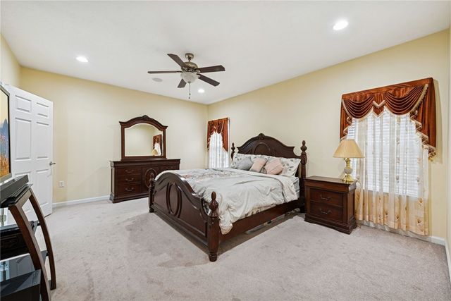 504 Azalea Ln., Bridgeville, PA 15017