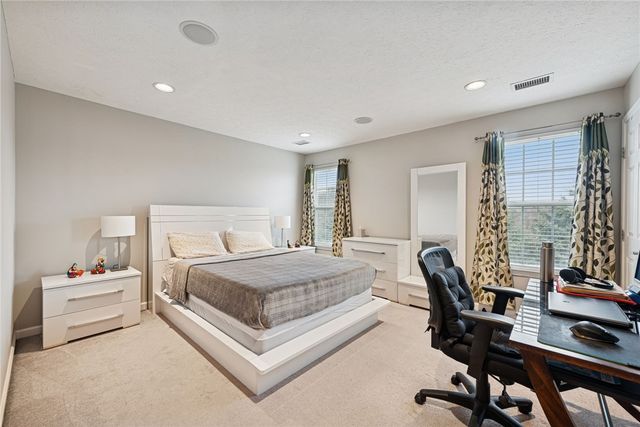 504 Azalea Ln., Bridgeville, PA 15017