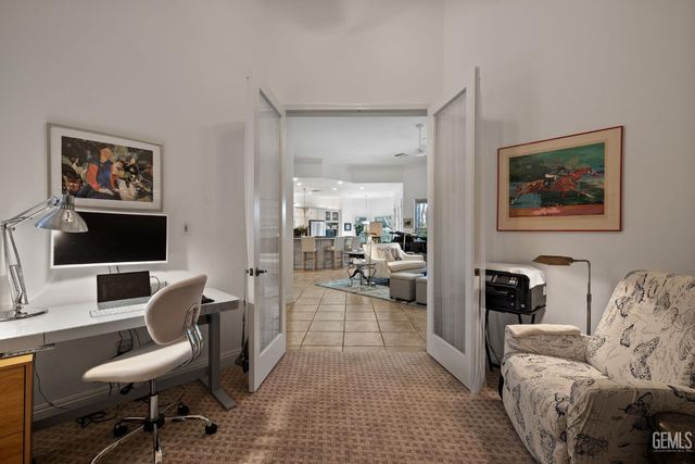 2502 Edingal Drive, Bakersfield, CA 93311