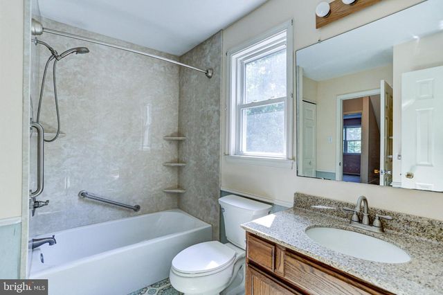 117 OLDE PILGRIM RD, Dublin, PA 18917
