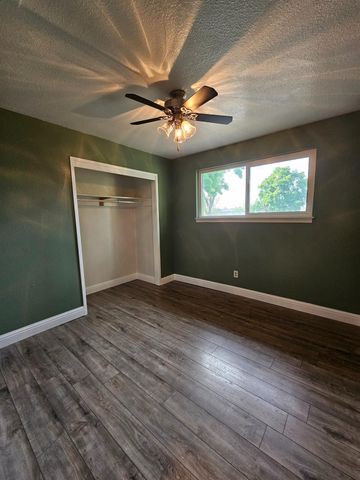 2421 Stanfield Dr, Stockton, CA 95209