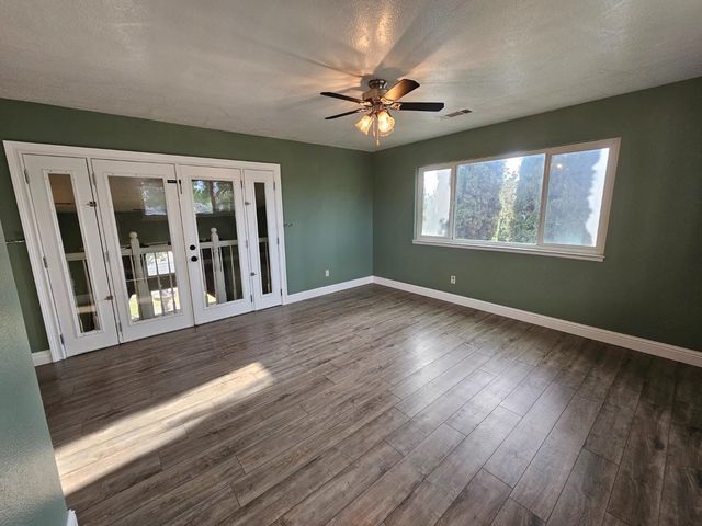 2421 Stanfield Dr, Stockton, CA 95209