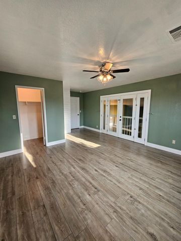 2421 Stanfield Dr, Stockton, CA 95209