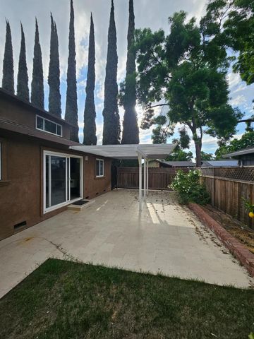 2421 Stanfield Dr, Stockton, CA 95209