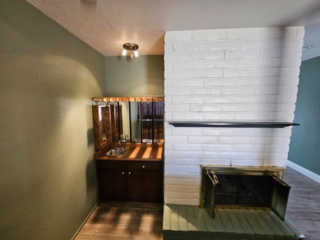 2421 Stanfield Dr, Stockton, CA 95209