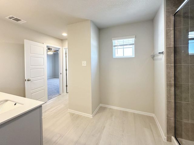 163 Haywood MNR, Maxwell, TX 78656
