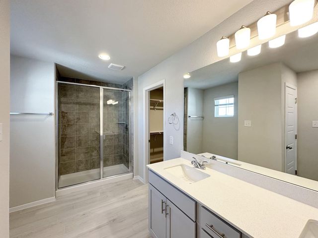 163 Haywood MNR, Maxwell, TX 78656