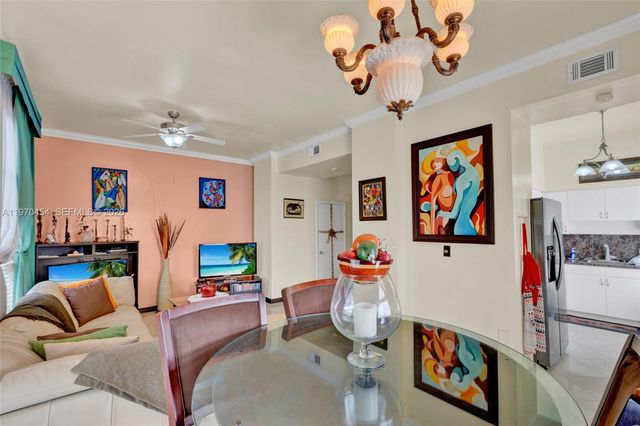 7400 W 20th Ave 402, Hialeah, FL 33016