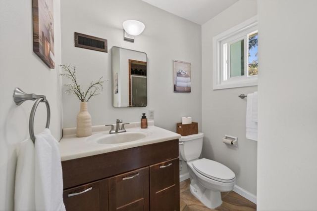 15900 Alum Rock Avenue, San Jose, CA 95127