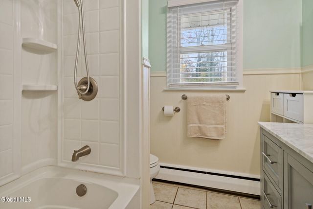 51 Mordella Road, Colonie, NY 12205