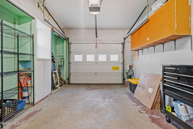 51 Mordella Road, Colonie, NY 12205