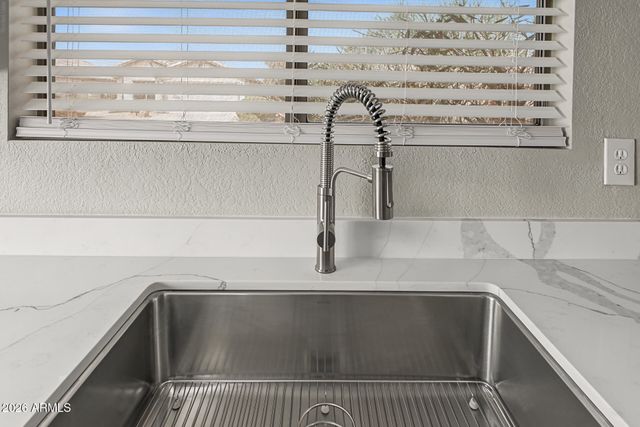 21831 N 33RD Drive, Phoenix, AZ 85027