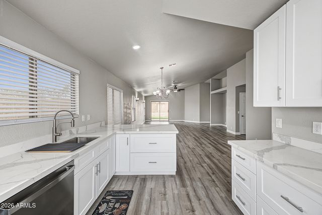 21831 N 33RD Drive, Phoenix, AZ 85027