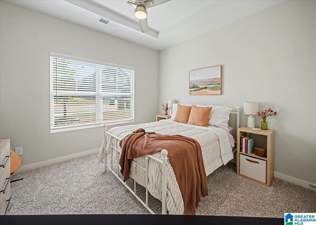 324 UNION STATION DRIVE, Calera, AL 35040