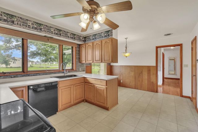 226 Hansberger Avenue, Baltimore, OH 43105