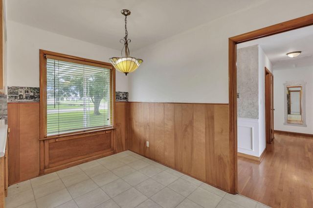226 Hansberger Avenue, Baltimore, OH 43105