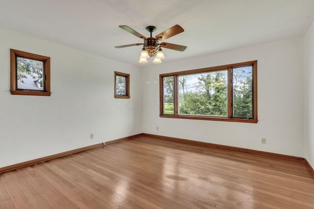 226 Hansberger Avenue, Baltimore, OH 43105