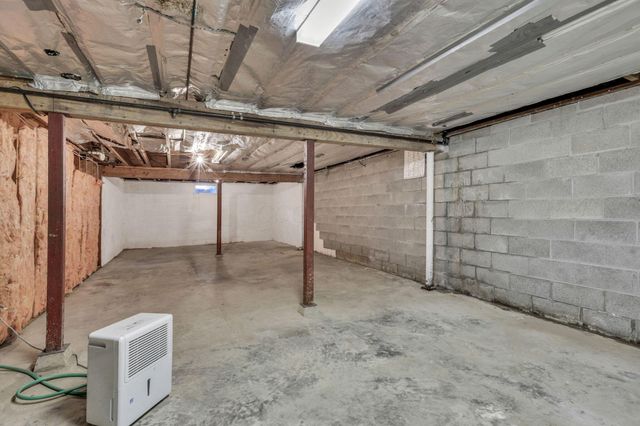 226 Hansberger Avenue, Baltimore, OH 43105