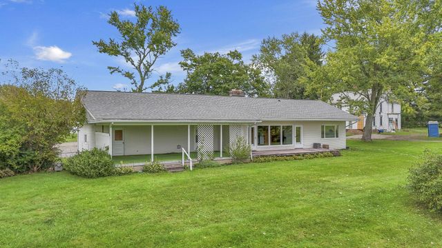 226 Hansberger Avenue, Baltimore, OH 43105