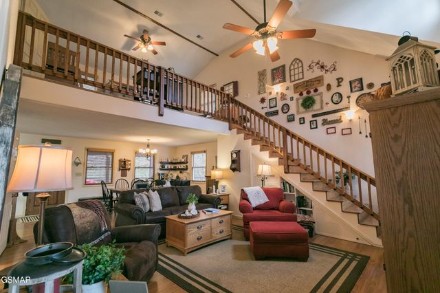 3748 Ginseng Way, Sevierville, TN 37862