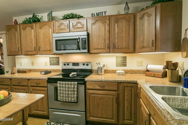 3748 Ginseng Way, Sevierville, TN 37862