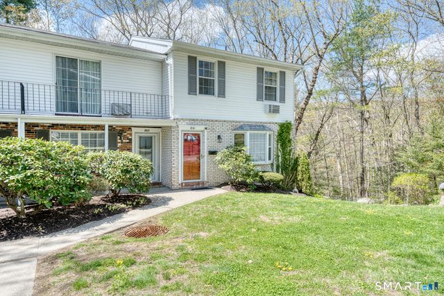 61 Hunter Court 61, Torrington, CT 06790