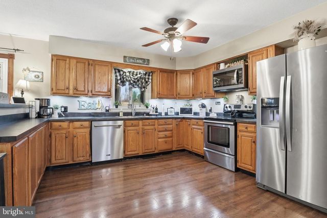 534 HEFFNER RD, Red Lion, PA 17356