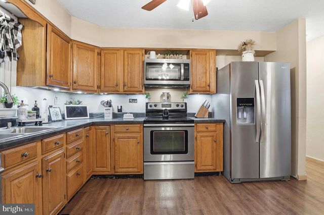 534 HEFFNER RD, Red Lion, PA 17356