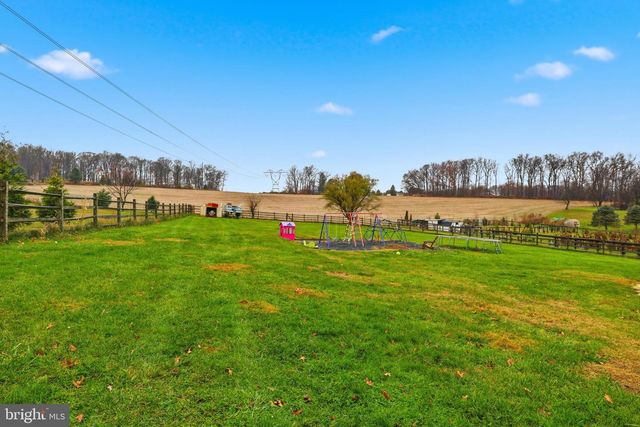 534 HEFFNER RD, Red Lion, PA 17356