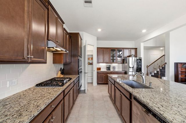 3211 Parker Drive, Pearland, TX 77584