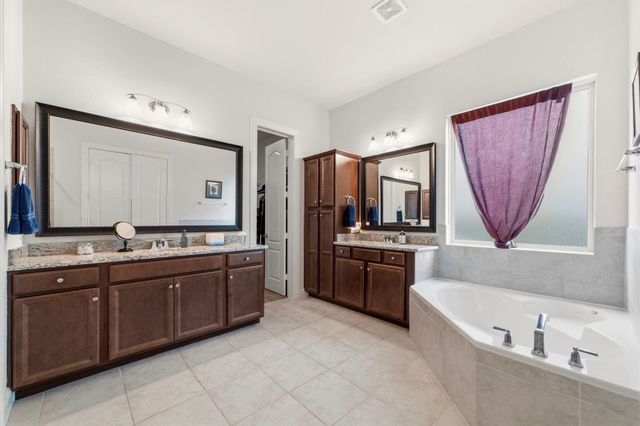 3211 Parker Drive, Pearland, TX 77584