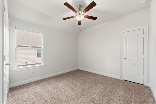 3211 Parker Drive, Pearland, TX 77584