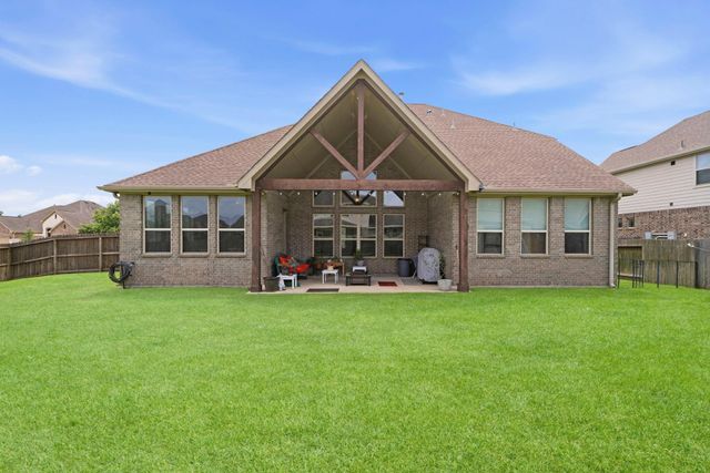 3211 Parker Drive, Pearland, TX 77584