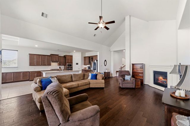 3211 Parker Drive, Pearland, TX 77584