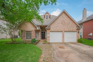 18914 Hikers Trail Drive, Humble, TX 77346