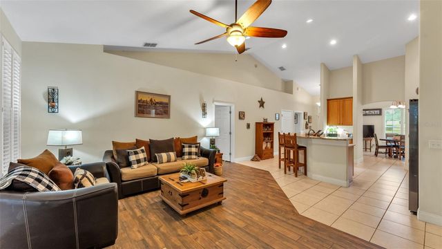 781 COUNTRY WALK COVE, Eagle Lake, FL 33839