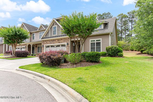 140 Shadow Creek Court, Pinehurst, NC 28374